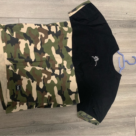 Brand new zoo york and reckless shirts - Picture 2 of 3